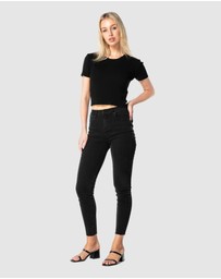 ONEBYONE - Premium Ribbed Crop Tee
