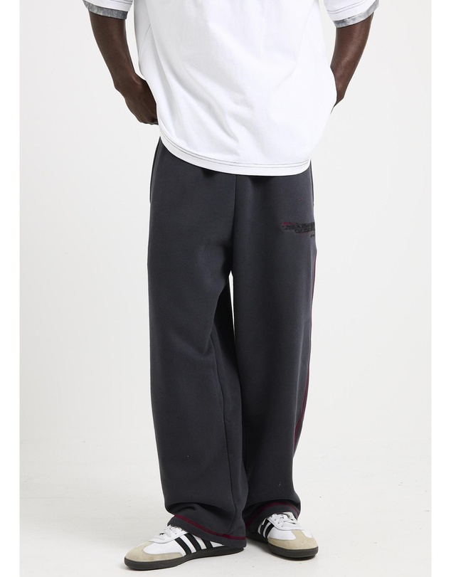 Standard - Myth Trackie