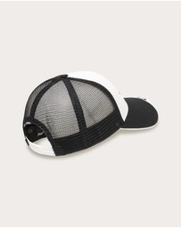 Oakley - Classic Trucker Hat