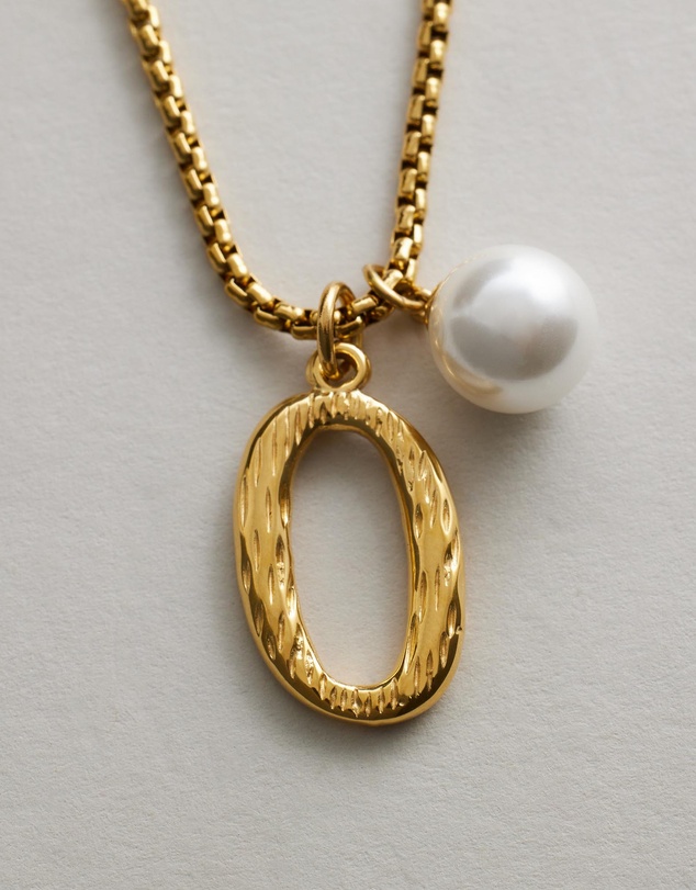 Zahar - Pearl Letter O Necklace