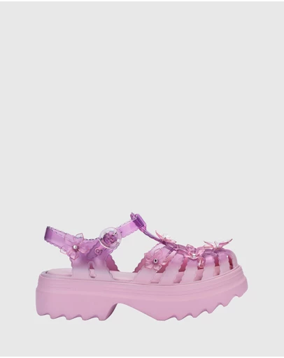 Melissa - Melissa Possession Platform + Susan Fang