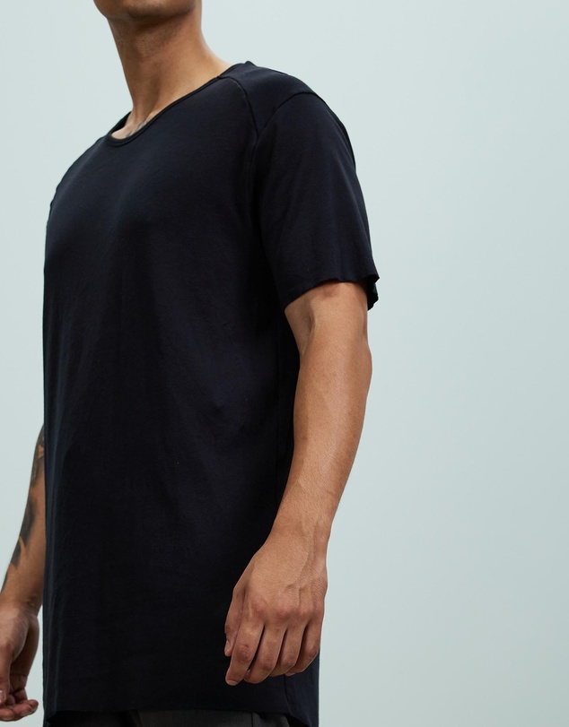 Surrounded By Ghosts - The Arsenic Relaxed Rib Knit Tail T-Shirt