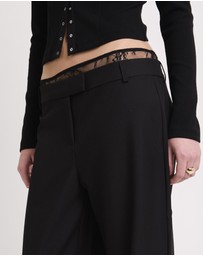 Alice In The Eve - Kyra Lace Insert Pants