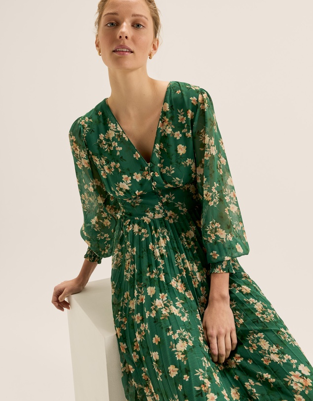 Review - Meadows Floral Dress