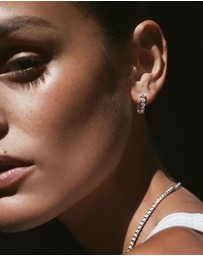 SAINT VALENTINE - Crescendo Oval Hoops - Silver