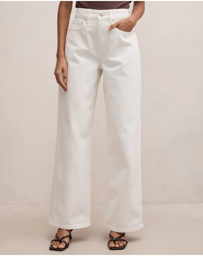 Forever New Petite - Nicki Petite Mid Rise Straight Jeans