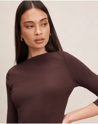Forever New - Starlette 3 & 4 Sleeves Top