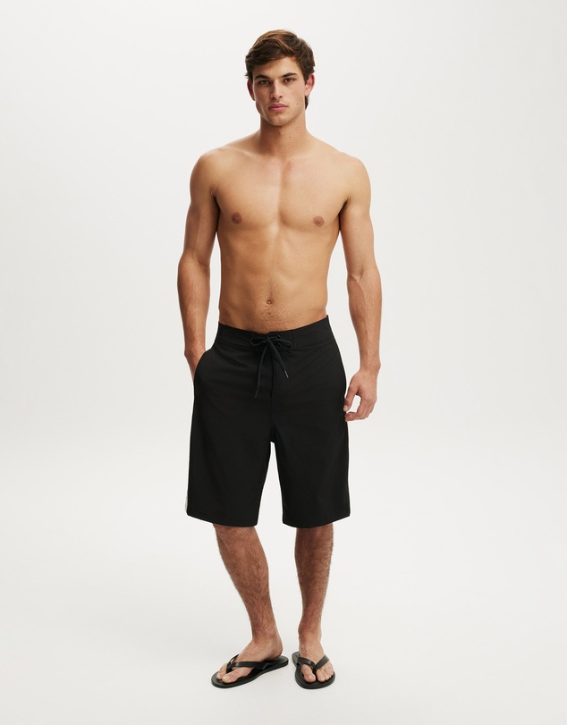 Cotton On - Super Baggy Boardshort