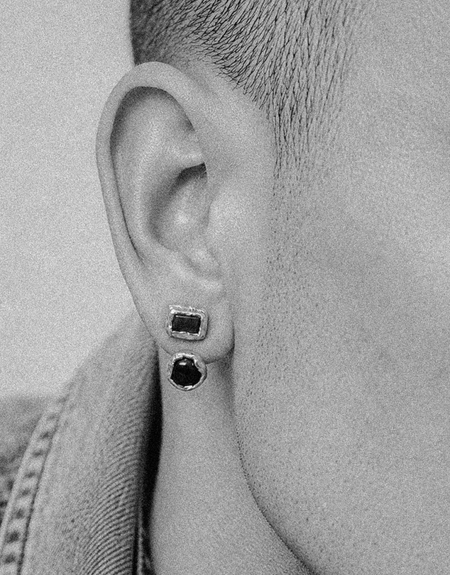Haze & Glory - ICONIC EXCLUSIVE - Two-Stone Curved Ear Jacket in Oxidized Silver