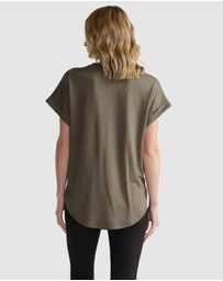 Decjuba - D-Luxe Half Moon Tee