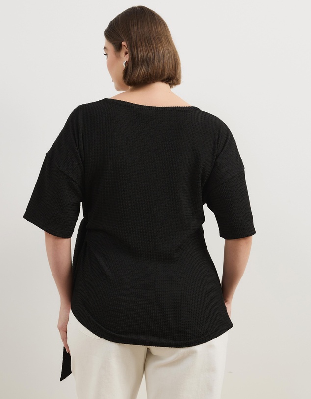 Atmos&Here Curvy - Monica Textured Tie T-Shirt