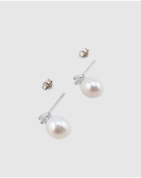 Izoa - Ramona Stud Earrings