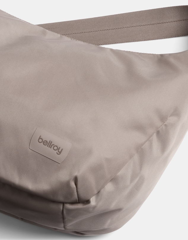 Bellroy - Laneway Crescent Bag 7L