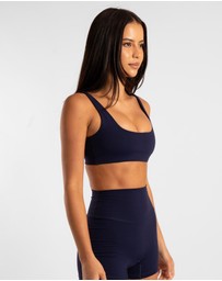 Active Basics - Square Neck Crop