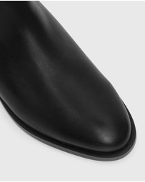 Betts - Wider Fit Edison Chelsea Boots
