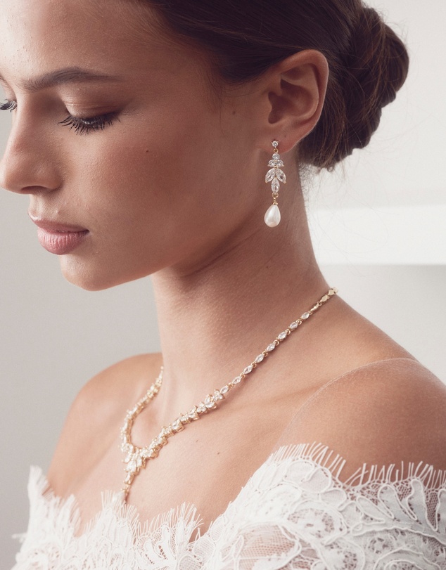 The White Collection - Holly - Art Deco Gold Pearl Bridal Earrings
