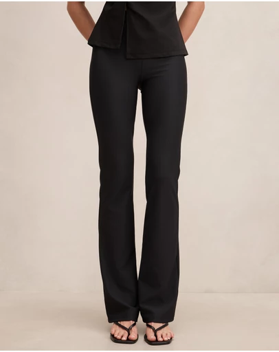 Forever New - Reagan Ribbed Flared Pants