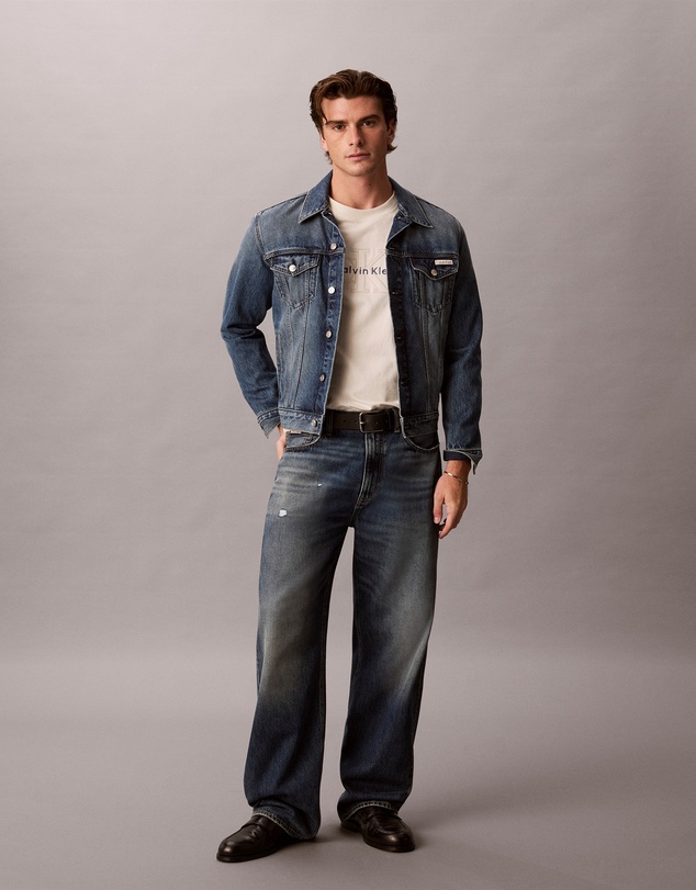 Calvin Klein Jeans - Relaxed Logo Applique T-Shirt
