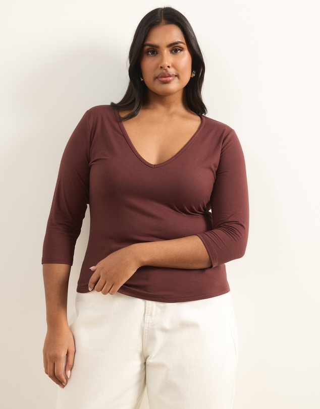 Atmos&Here Curvy - Harley V-Neck Half Sleeve Top