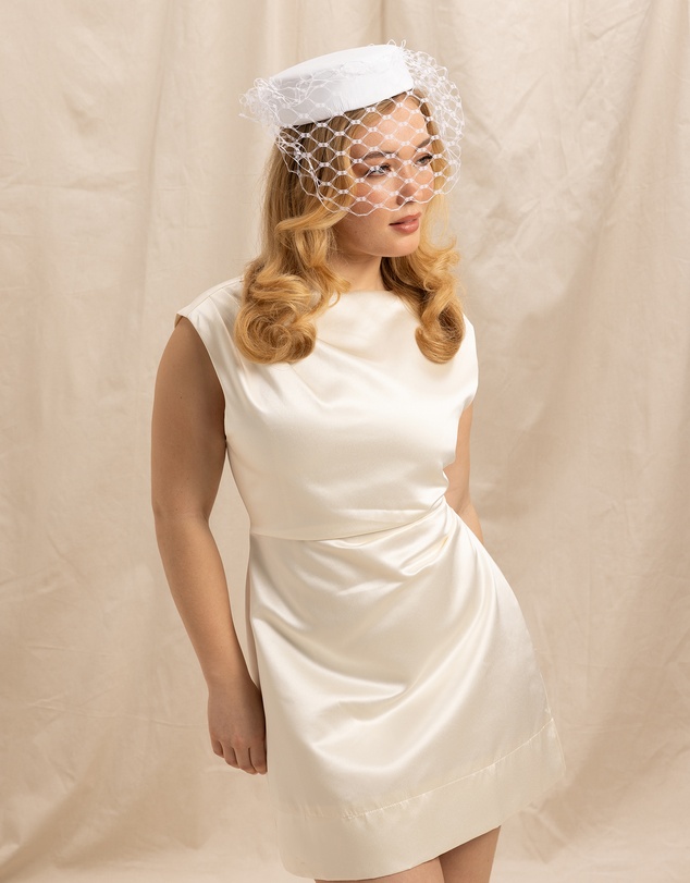 Morgan & Taylor - Zahra Pillbox Hat in White