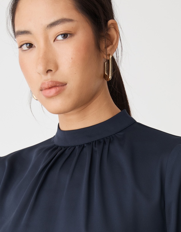 Forcast - Mila Loop Earrings