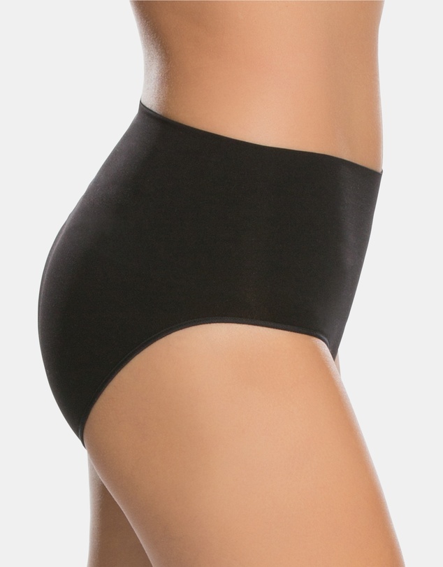 Spanx - Everyday Shaping Panties Briefs