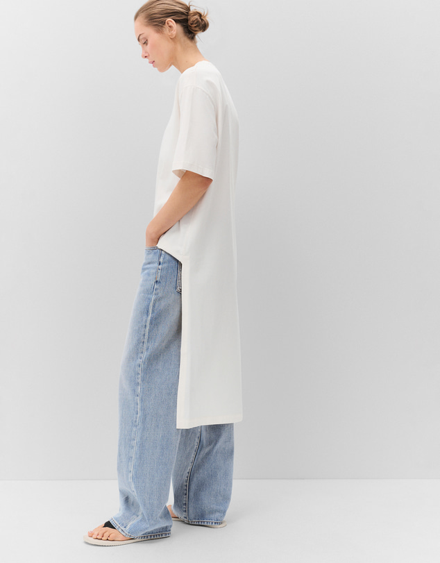 UNISON - Longline Hem Tee