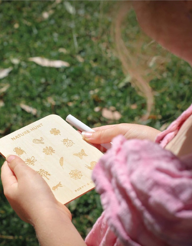 Poppy & Daisy - Earth Eco Activity Box