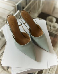 Siren - Yoyo Slingback Kitten Heels