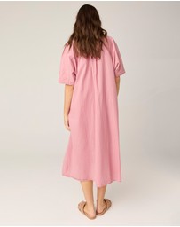 Primness - Devoile Shirt Dress