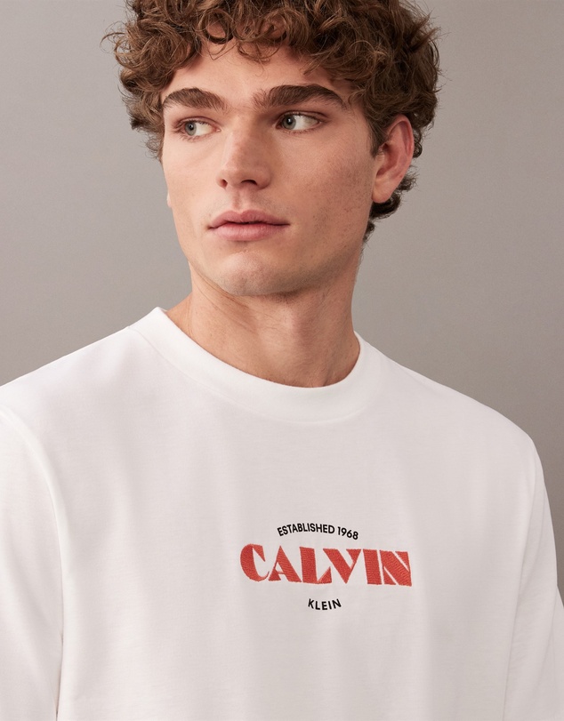 Calvin Klein Jeans - Contrast Logo Graphic Relaxed T-Shirt