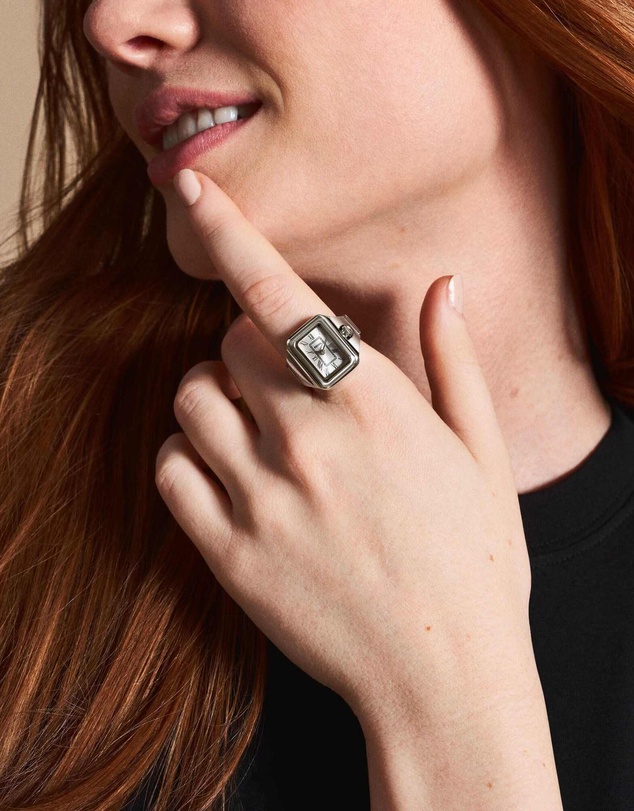 Fossil - Raquel Ring Silver Tone Analogue Watch