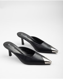 RAID - Elkana heeled Pumps with metal toe in Black