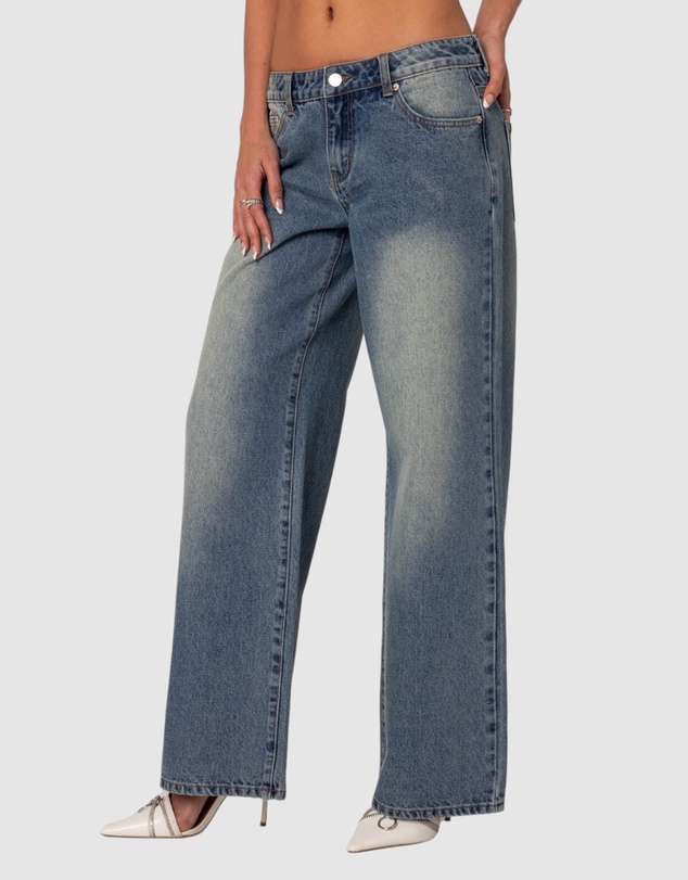 EDIKTED - Magda Low Rise Acid Wash Jeans