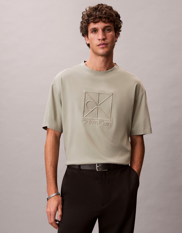 Calvin Klein - Relaxed Premium Interlock Emblem Logo T-Shirt