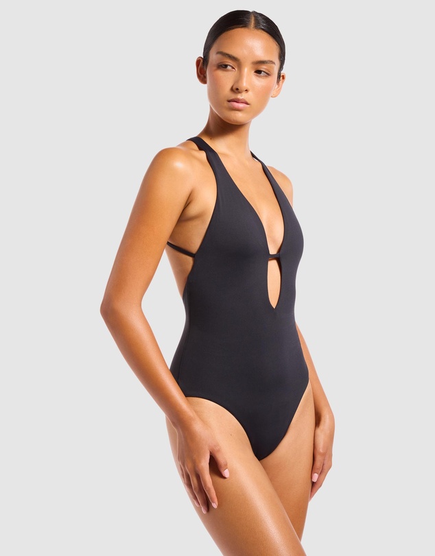 JETS - Jetset Smooth Halter Plunge