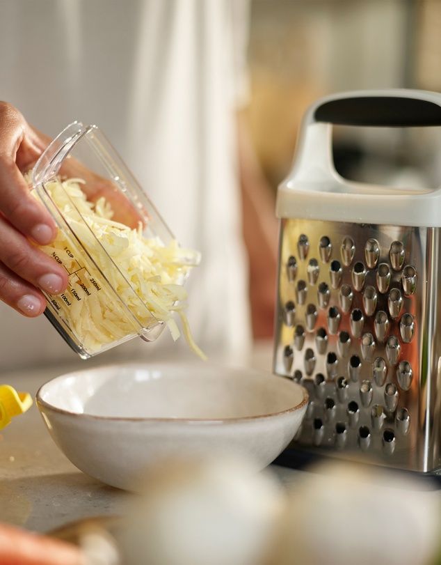 Joseph Joseph - Multi-Grip Box Grater with Precision Food Grip