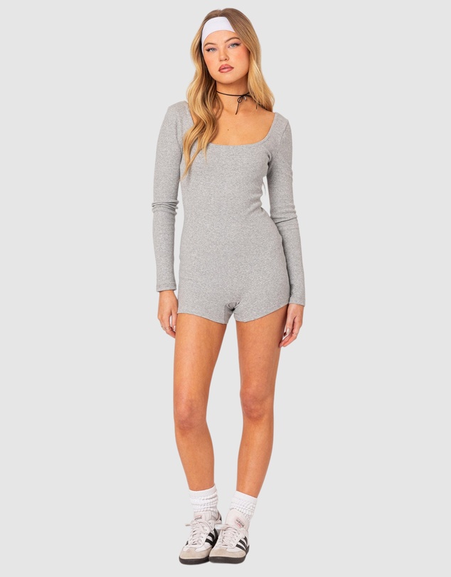 EDIKTED - Nolan Open Back Romper