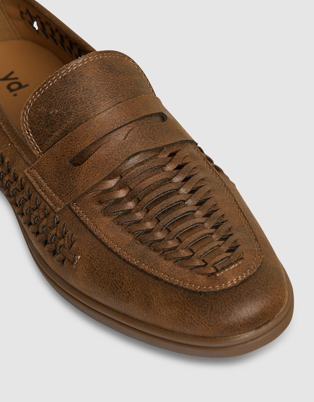 yd. - Matteo Lattice Shoe