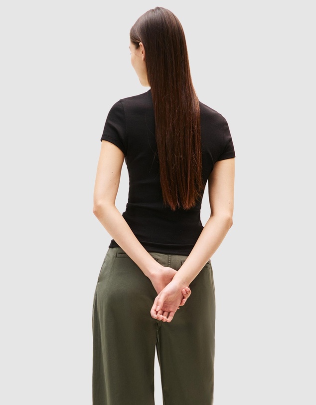 Tommy Jeans - Logo Embroidery Slim T-Shirt