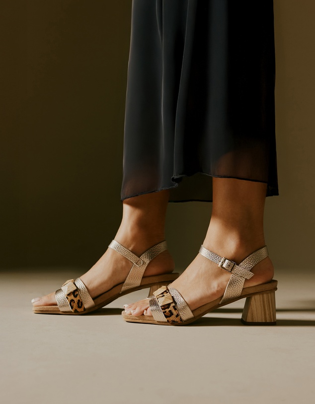 S by Sempre Di - Zoelle Block Sandals