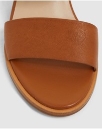 Sandler - Bali