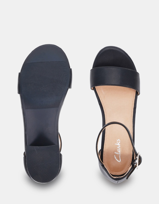 Clarks - Trixy Black