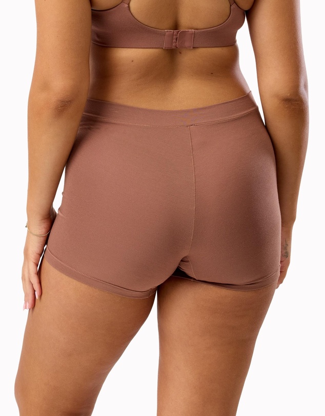 Hush Hush - Modal Short
