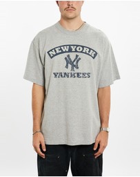 Vintage by The Real Deal - Pre Loved - Vintage MLB New York Yankees Tee