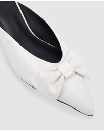Nude Footwear - Bettybow