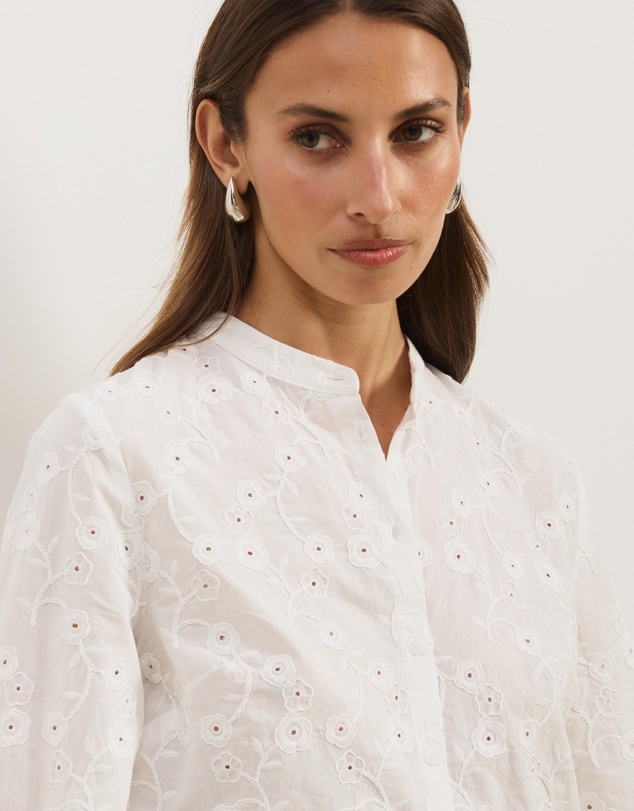 Atmos&Here - Hazel Broderie Blouse