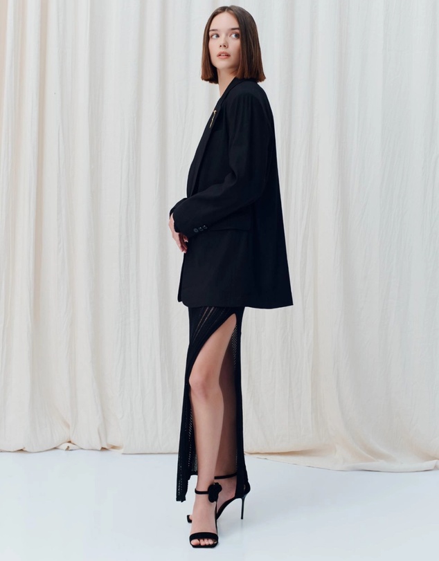 Marella - ICONIC EXCLUSIVE - Emily Ratajkowski - Over Blazer