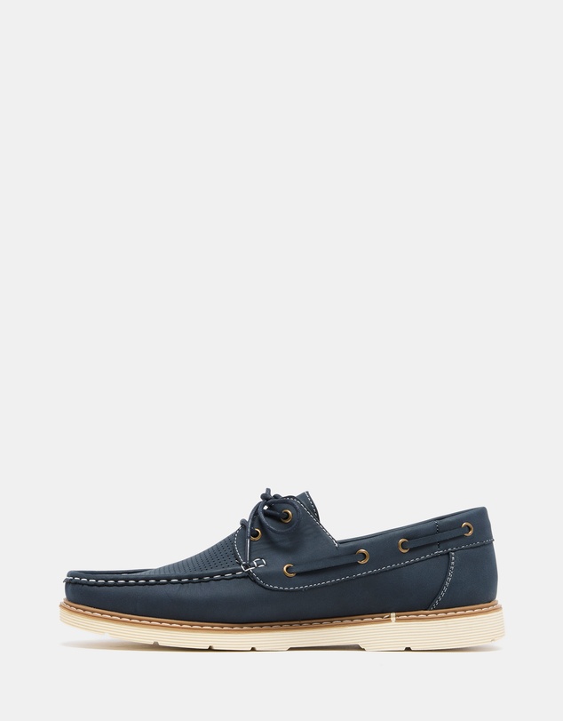Uncut - Barnaby Boat Shoes