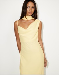 Dazie - Esme Chiffon Neck Scarf Midi Dress
